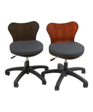 Continuum Continuum Deluxe Pedicure Tech Chair Pedicure Stools - ChairsThatGive